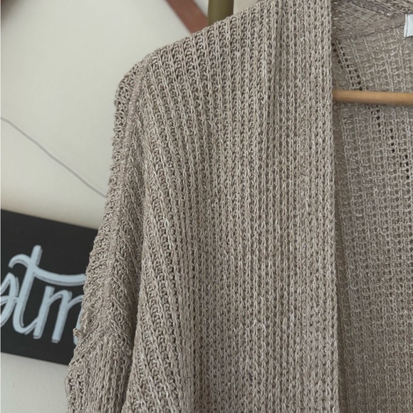 Carly Jean Los Angeles Slouchy Cardigan - Picture 4 of 5